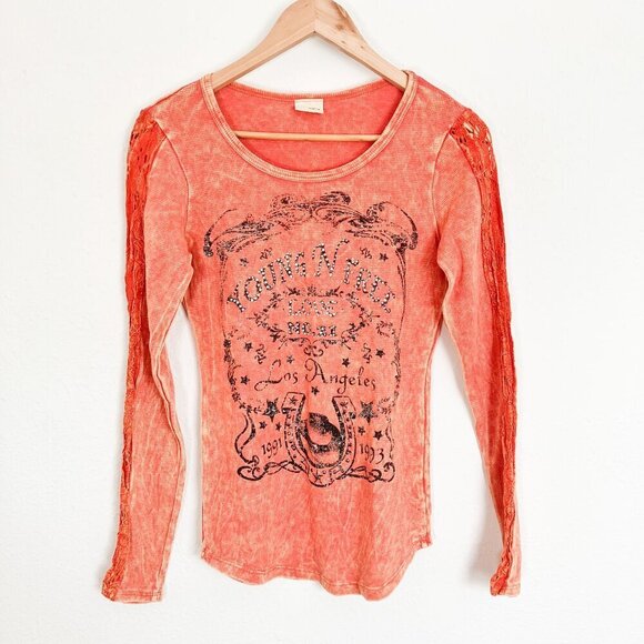 Buckle Daytrip Mineral Wash Thermal Distressed Long Sleeve Top - Picture 1 of 10